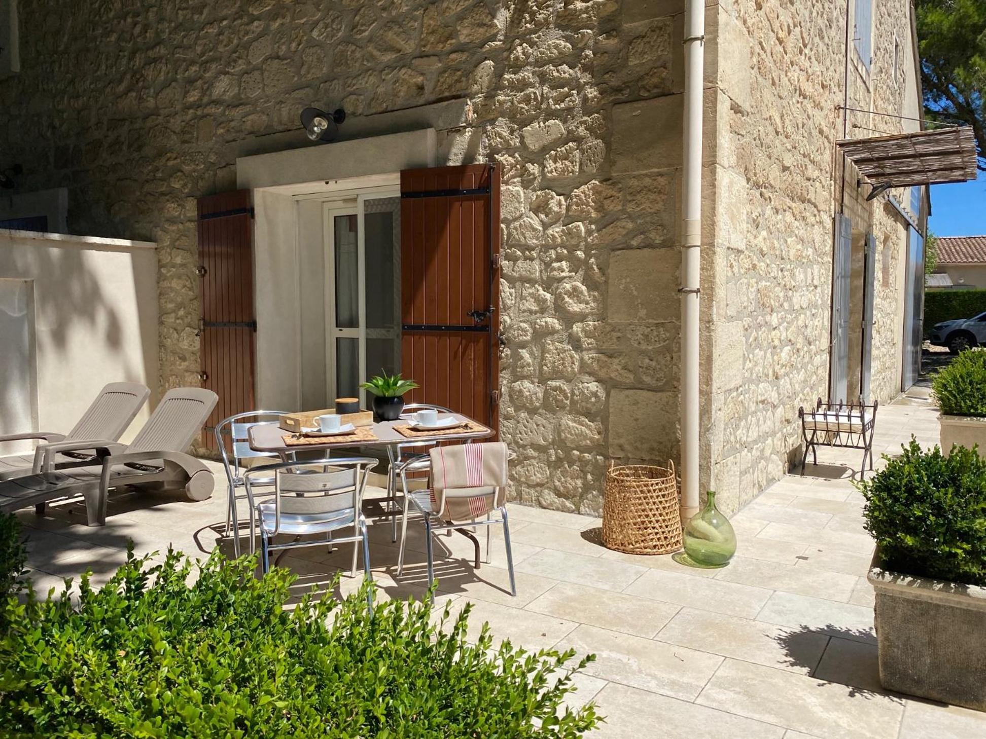 Le Domaine De Laforest Fontvieille Esterno foto